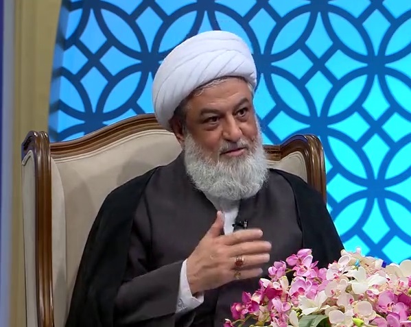 حمایت و یاری پروردگار نصیب کسی می‌شود که ..