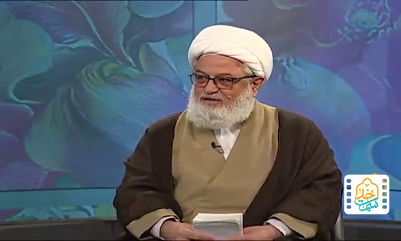 در مقابل عظمت الهی، کوچک و بزرگ معنا ندارد