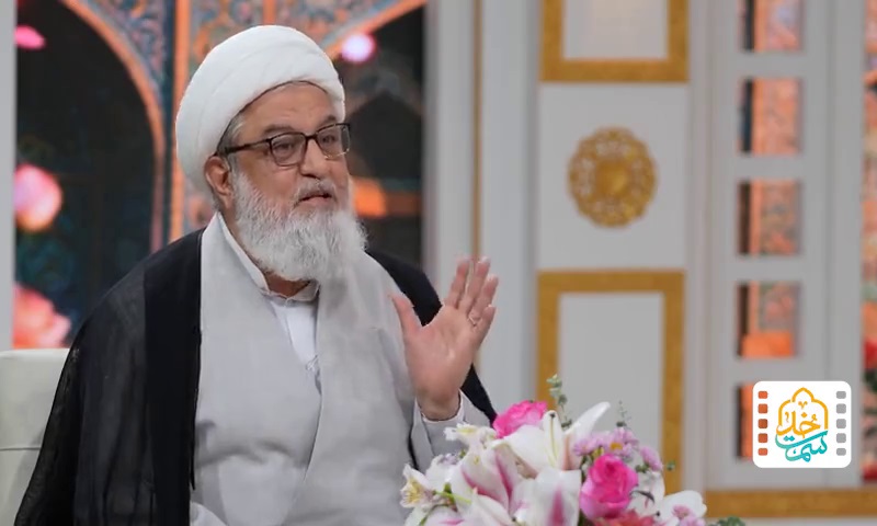 عالم به دنبال مقصد و گمشده اش است