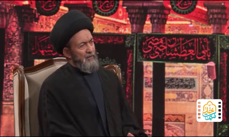 رمز عزت به دست سیدالشهداء است