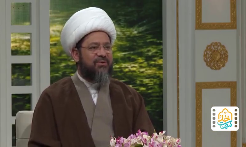 سبک زندگی متقین میانه‌روی است